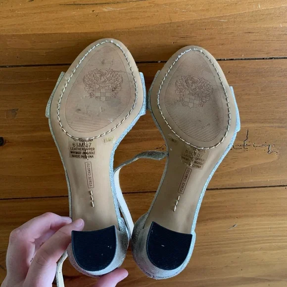 Vince Camuto corlina Silver block sandal Heels - Picture 3 of 3